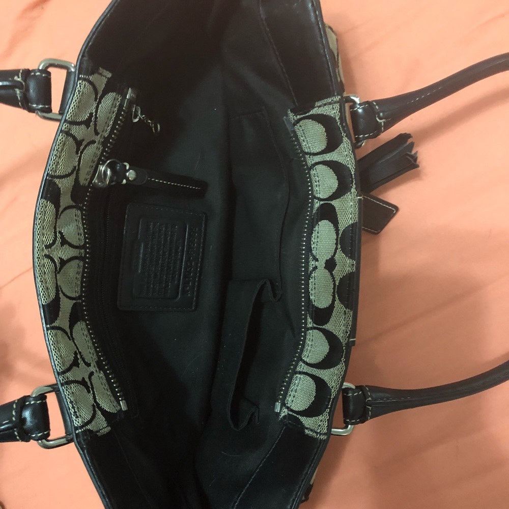 Purse - Picture 2 of 3